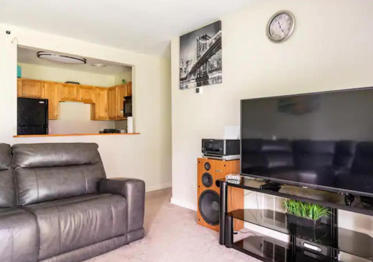 Cozy Two Bedrooms In - Boston Massachusetts *